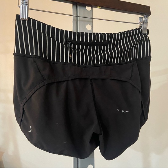 Speed Up Low-Rise Lined Short 4" - Picture 4 of 8